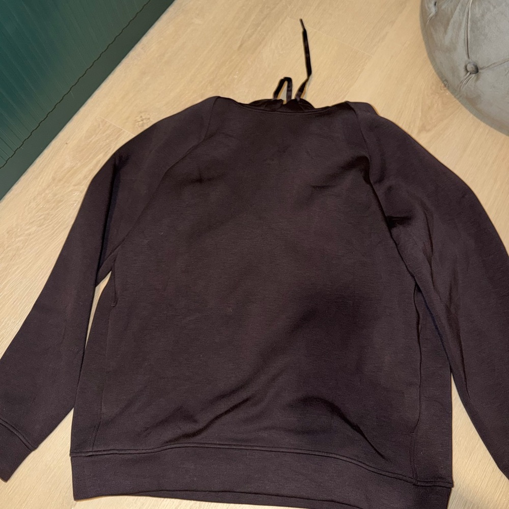 LULULEMON Men's Brown Sweatshirt